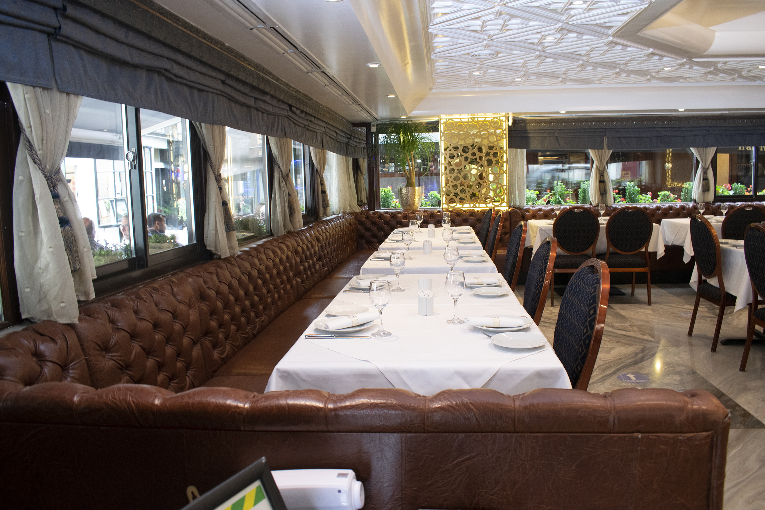 Al Hamra Restaurant Interior